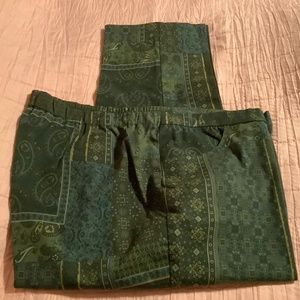 New  Isaac Mizrahl woman plus 26WP green patchwork fabric pull on ankle pants